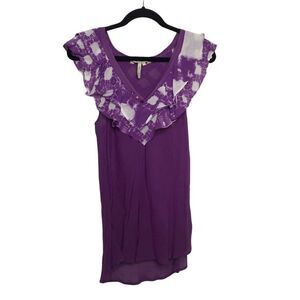 BCBG V neck blouse